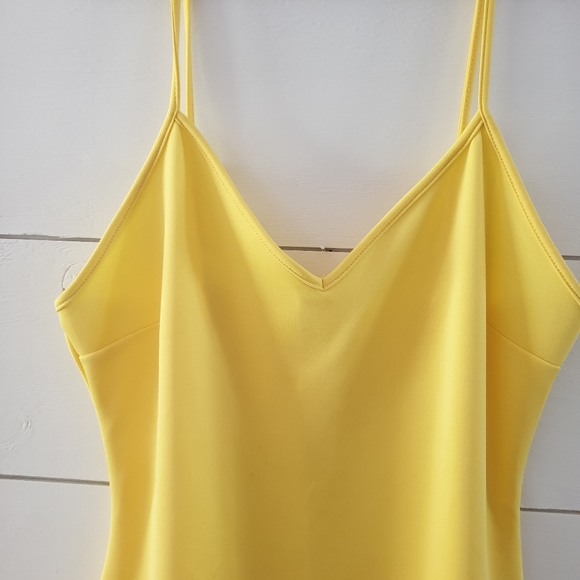 XL Revamped BodyCon Dress. - Picture 2 of 4